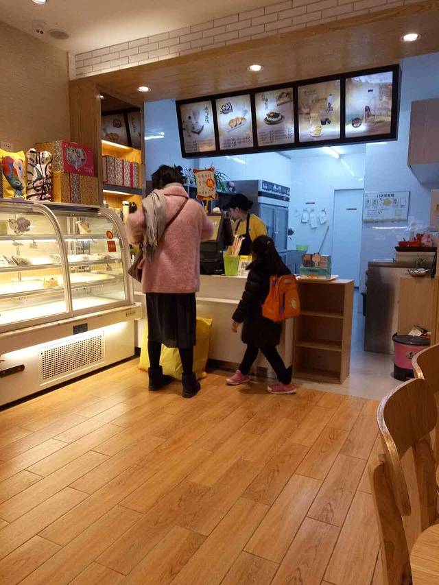 一鸣真鲜奶吧(萧山戈雅店)