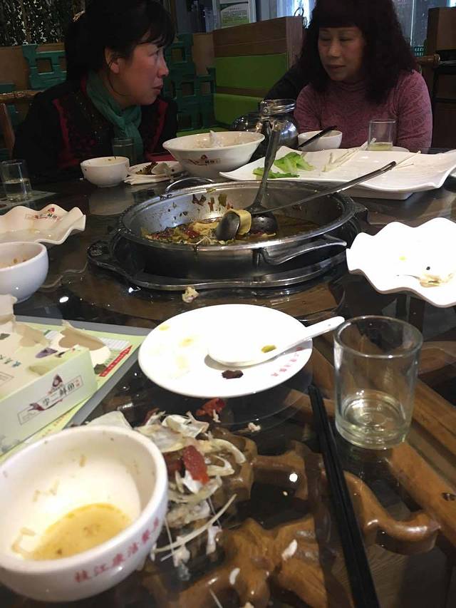 李二鲜鱼村(枝江店)