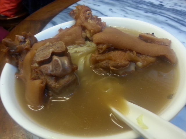 宝华面馆百合店