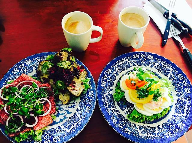 Lillians Smorresbord