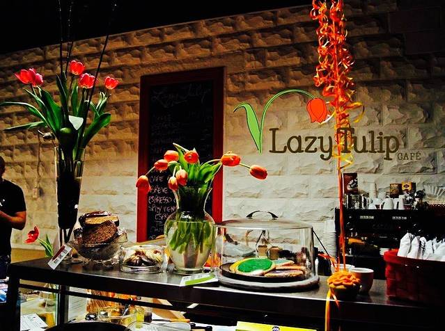 Lazy Tulip Cafe
