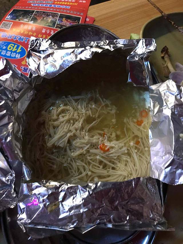 李记湛光蚝莊(白石洲总店)