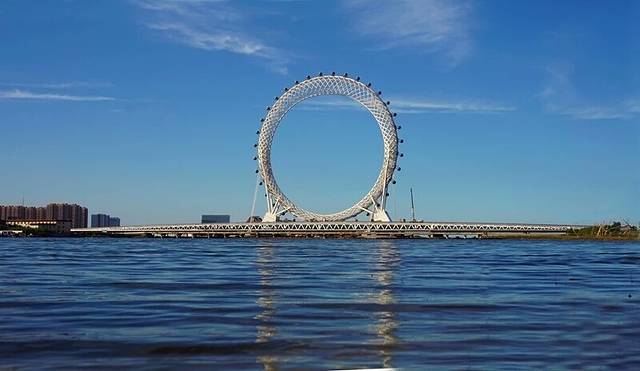 “渤海之眼”摩天轮