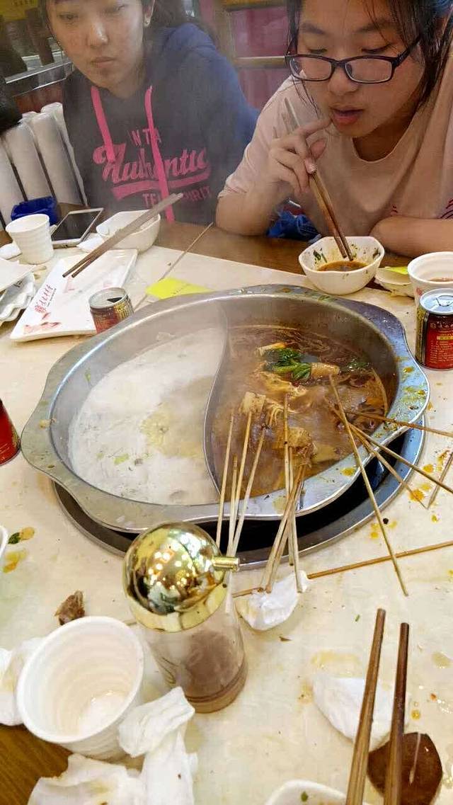 宏姐串串香(学院路店)