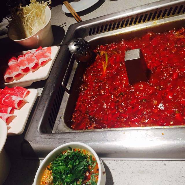 海底捞火锅(咸阳丽彩万达店)