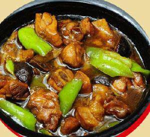 黄焖鸡米饭(碱泉街店)