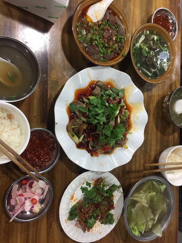 富顺晨光豆花餐饮店