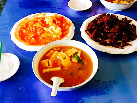 东来顺小吃donglaishun snack 翁牛特旗美食排名第0