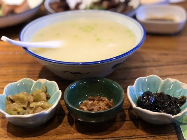 鹅匠·潮汕卤味集市(天山巴黎春天店)