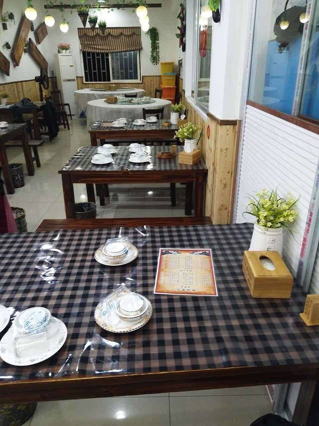 炊烟农家夜宵馆·烧烤·炒菜龙虾