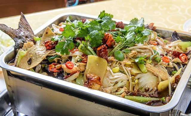 渝城特色烤鱼(虹桥南路中街店)