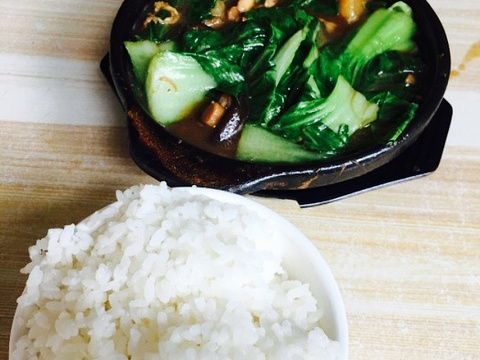 食必思陶香鸡米饭