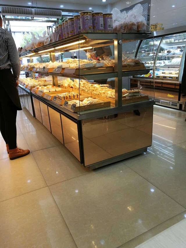 喜莲娜(金色世纪店)