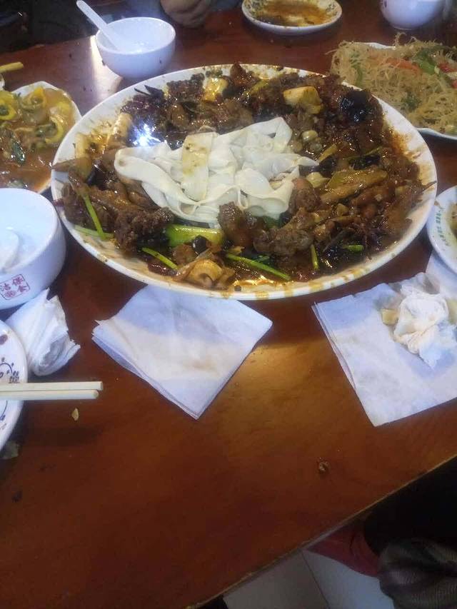 傻子张大盘鸡(郑大南门店)