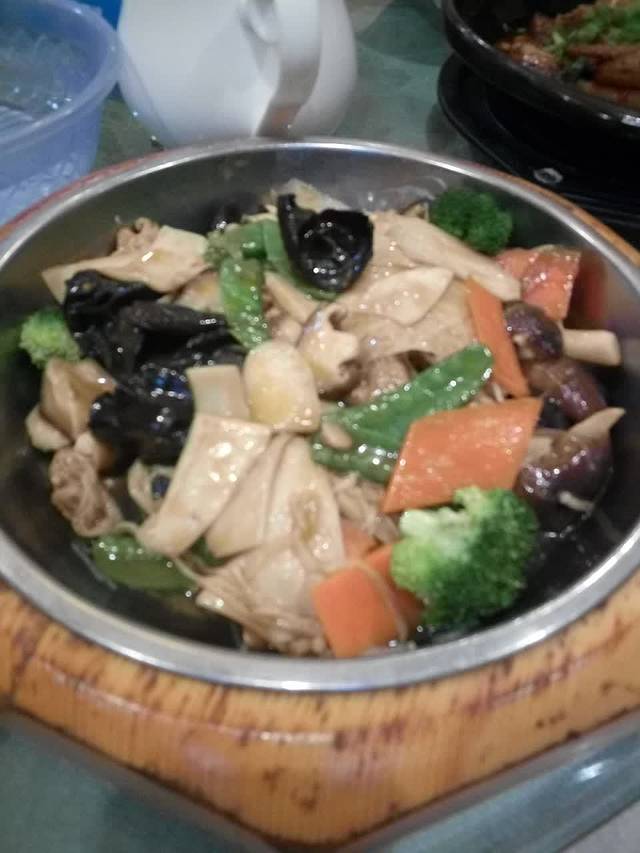 东江渔村(地化所店)