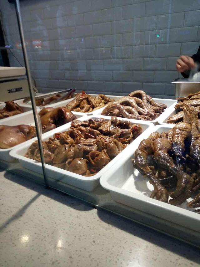 嘎嘎鸭脑壳(芳草店)