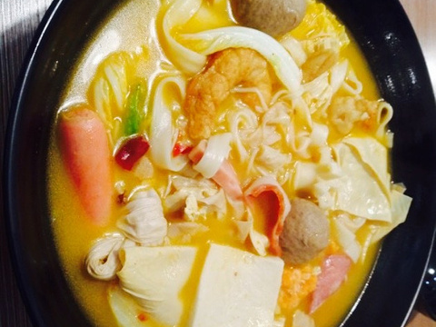 半城山色瓦罐麻辣烫