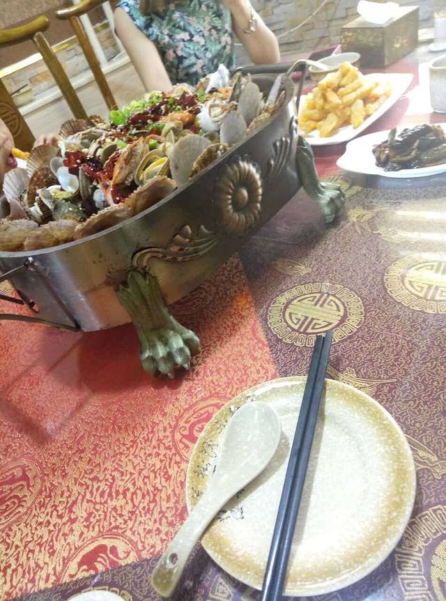 聚福林食府