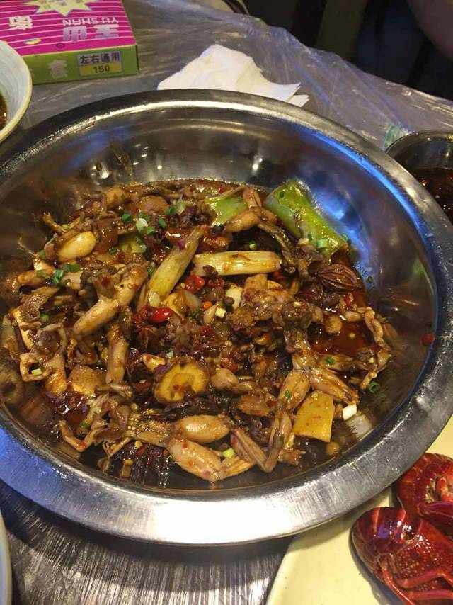 靓靓蒸虾(光谷风情街店)