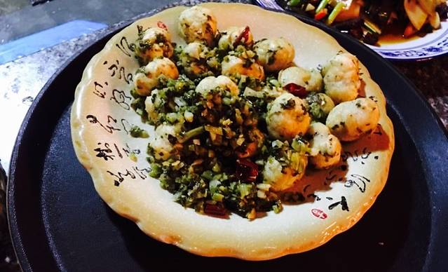 倪磊本味洋芋饭(广场店)