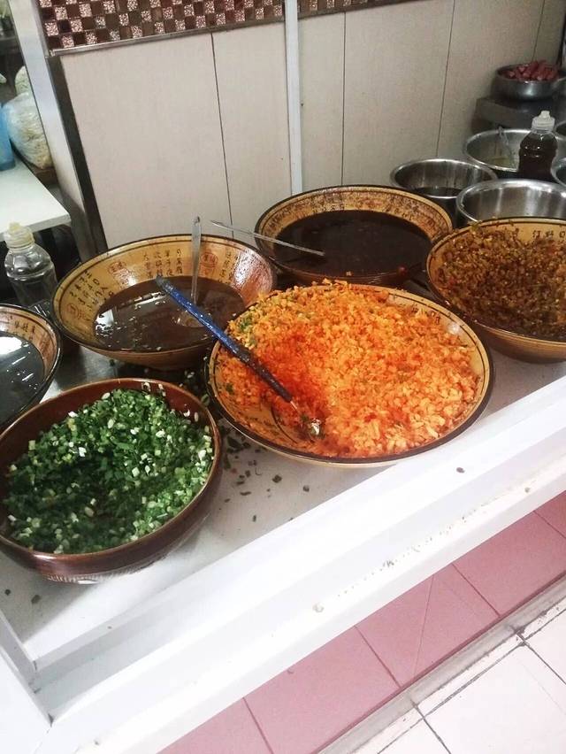 田荷花热干面(纬一路店)