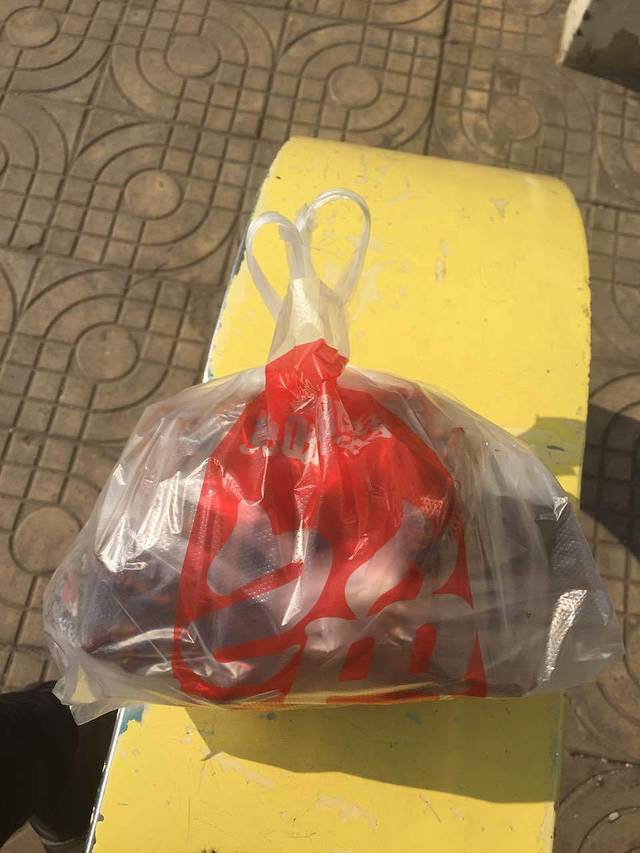 绝味鸭脖(星沙恒生广场店)