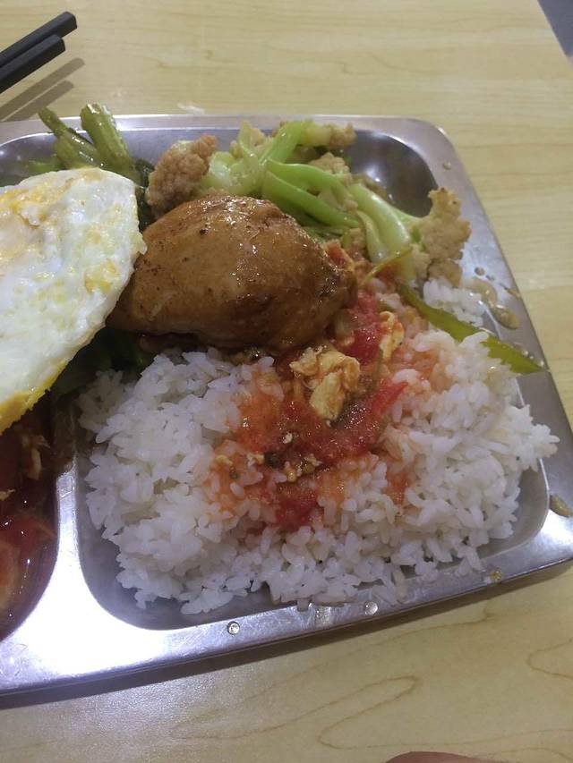 宁宇快餐(开阳店)