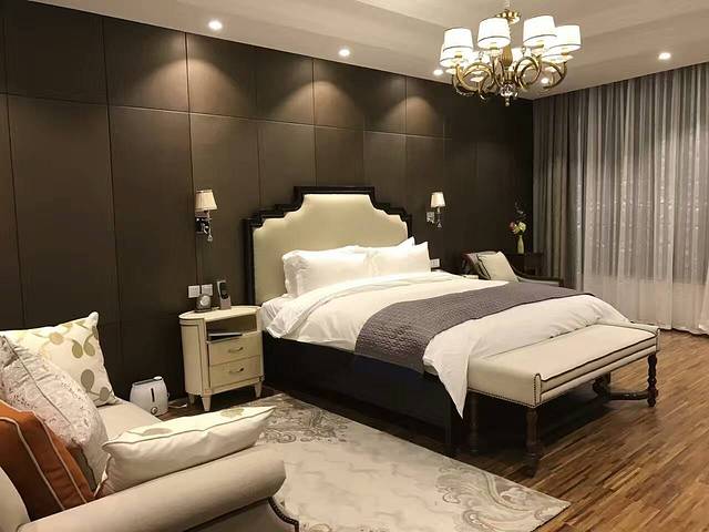 密苑云顶大酒店蓝湖餐厅