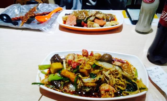 石磊麻辣拌凉皮