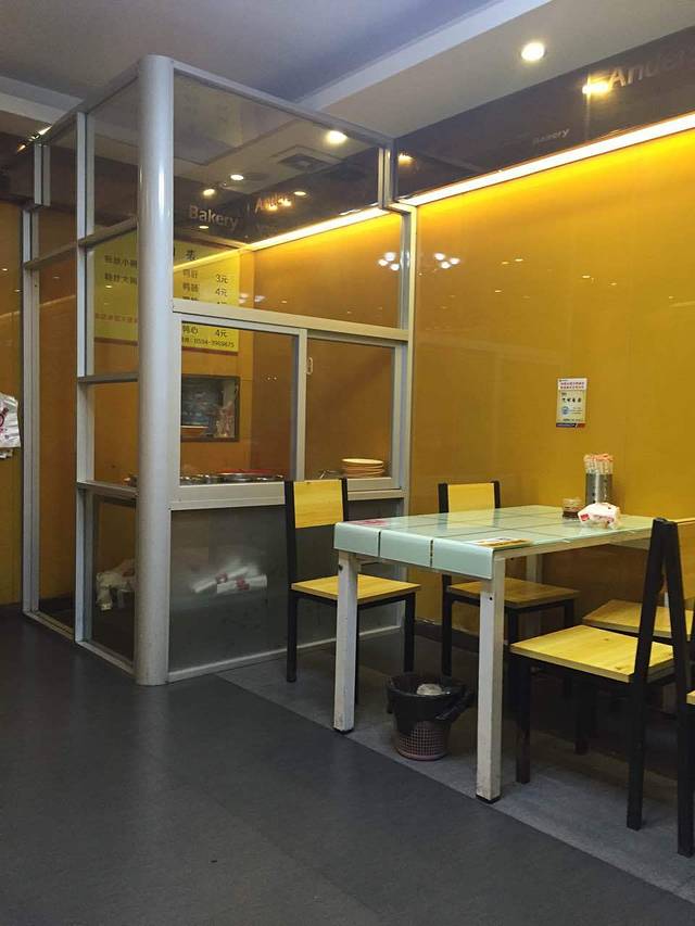 周氏鸭血粉丝(万嘉永升华庭店)