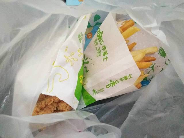 华莱士·全鸡汉堡(145仙游龙华店)