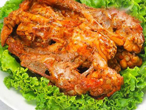 张成荣电烤鸡架