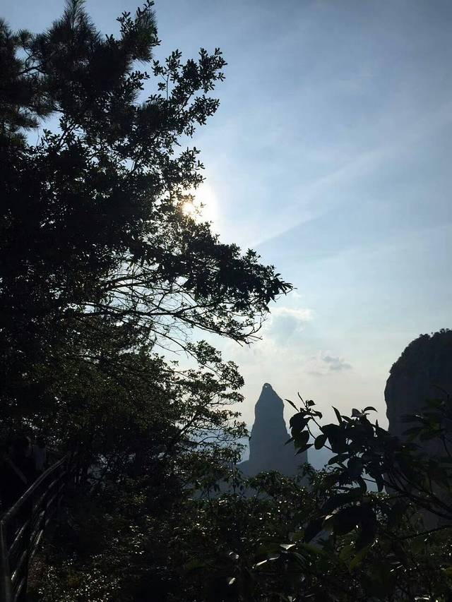 大东海渔家乐(三潭路店)