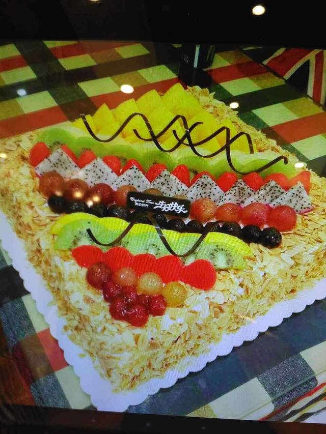 艾·英伦蛋糕(经二路店)