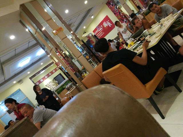 欣欣饺子城(人民桥店)