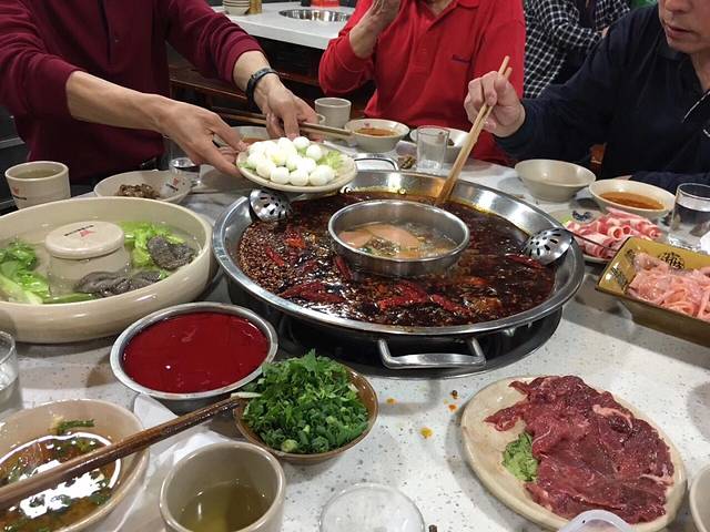 鼎鼎老火锅(大坪店)