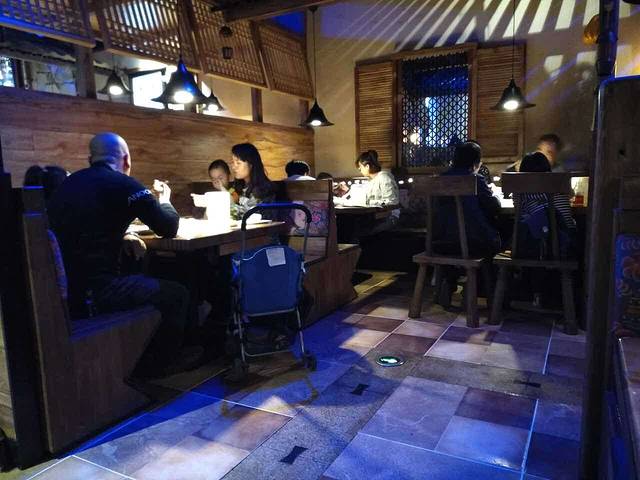 小放牛炒菜馆(爱琴海店)