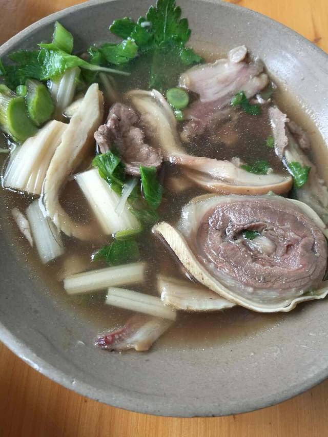 陈老三跷脚牛肉三十年老店