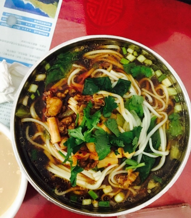 四姑娘山牦牛肉面馆