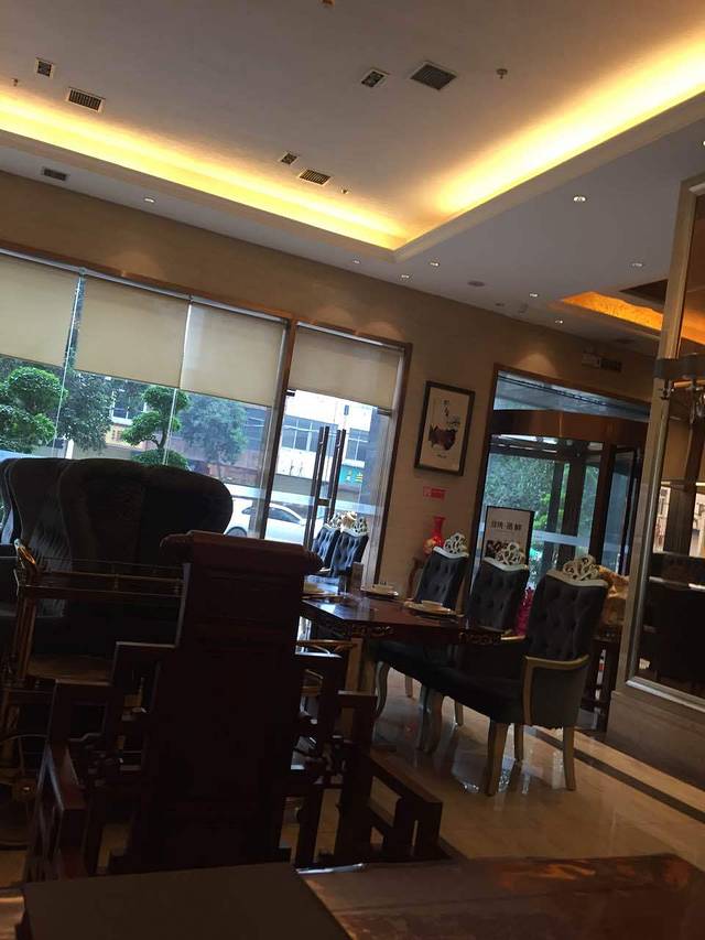 鼎悦海鲜肥牛火锅