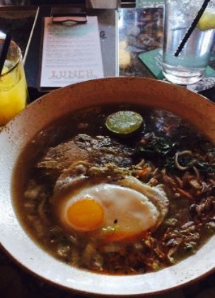 Lazy Dog Restaurant & Bar