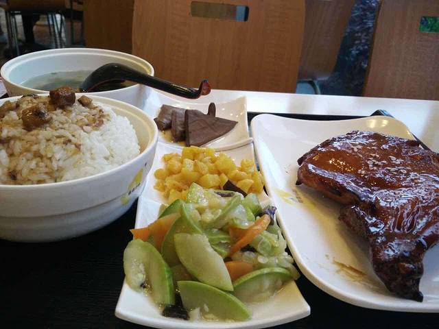 集集小镇(海陵南路店)