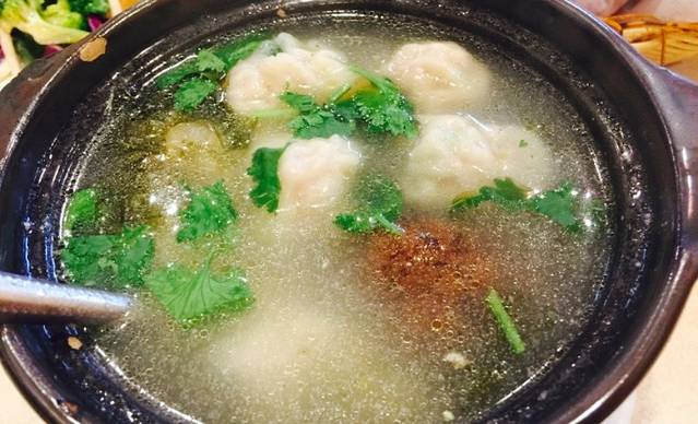 闫家驴肉老店(易县店)