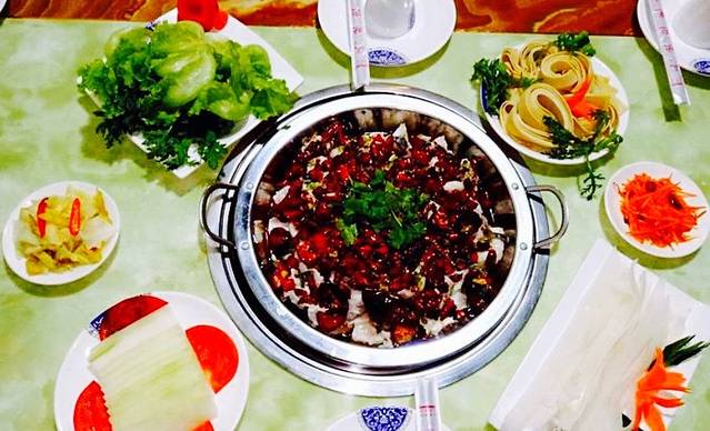 永新涮锅城(向阳街店)