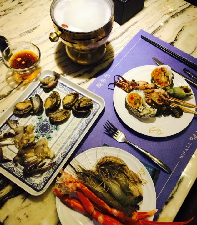 鲸鱼岛环球美食自助餐厅(大汉悦中心店)