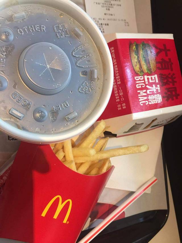 麦当劳(广百店)