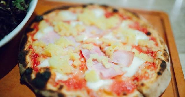 Famoso Neopolitan Pizzeria