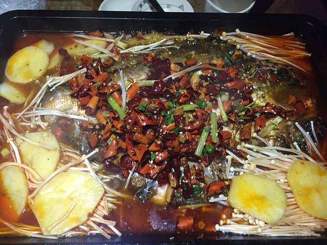 贵鱼·鲜青花椒烤鱼火锅(坪山天虹店)