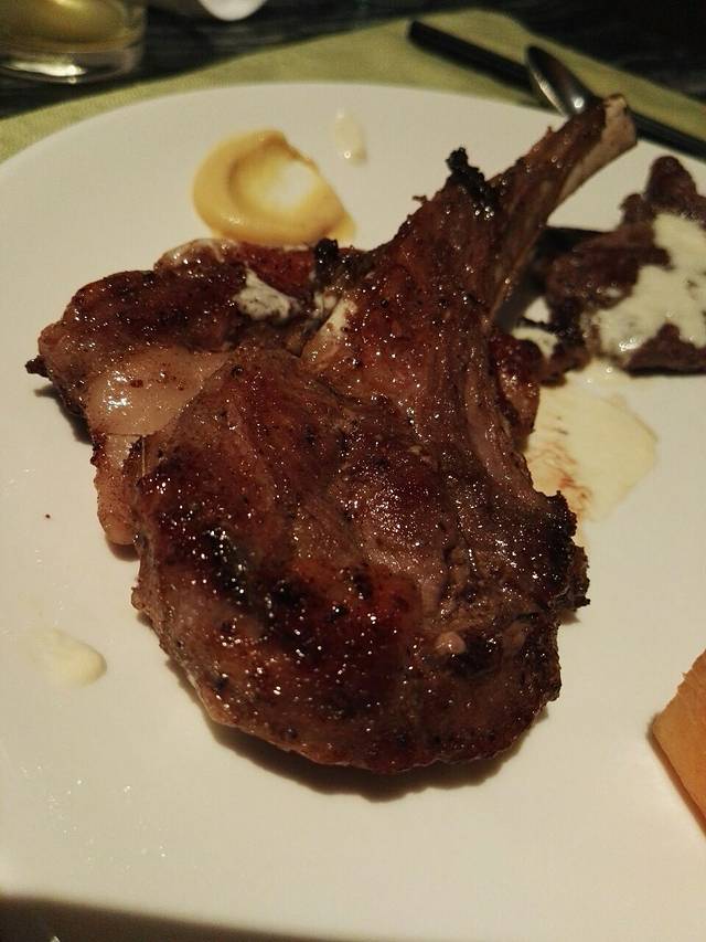 广州正佳广场万豪酒店·都会尚膳海鲜自助餐厅