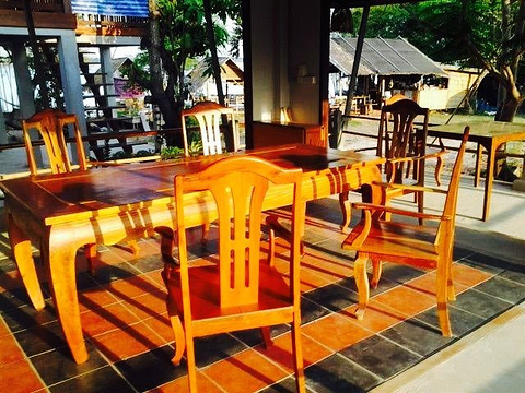 Nakorn Cafe Guest House and Restaurant